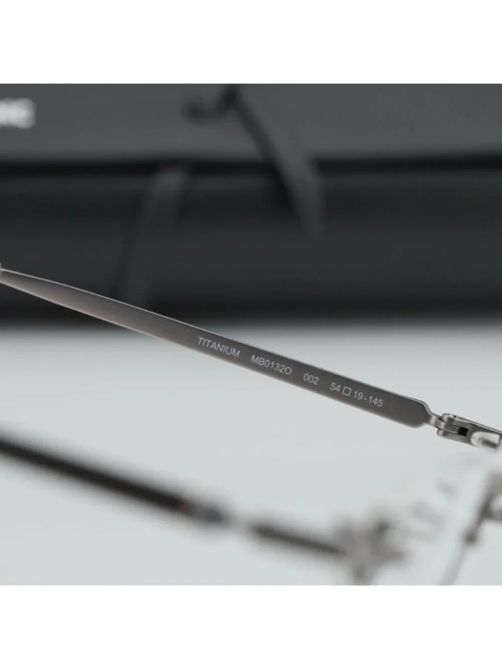 Montblanc model mb0132o